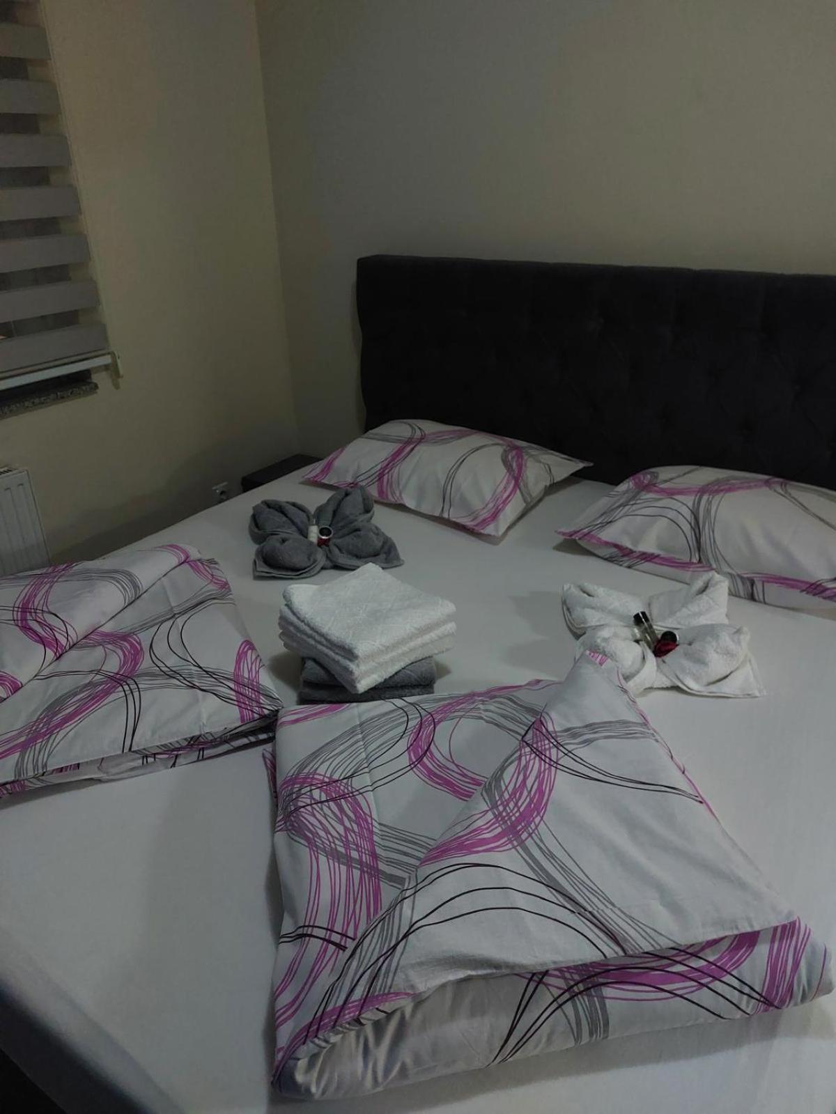 Ferienwohnung Lnb Doboj Exterior foto